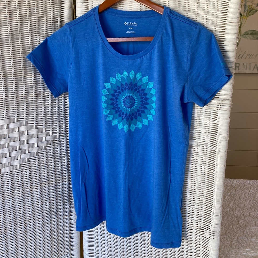 Columbia T-shirt size M